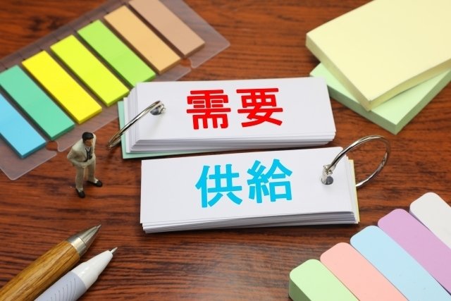 「長期休み前後はアポが取れない」が口癖になっているご担当者様へ。営業の停滞を「戦略的な仕込み」に変える運用の極意 Ne8d9c8a63b9e 001